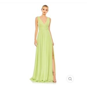 NWT - Mac Duggal chiffon dress